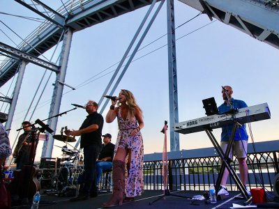 Stays In Vegas Band performing live, photo 12